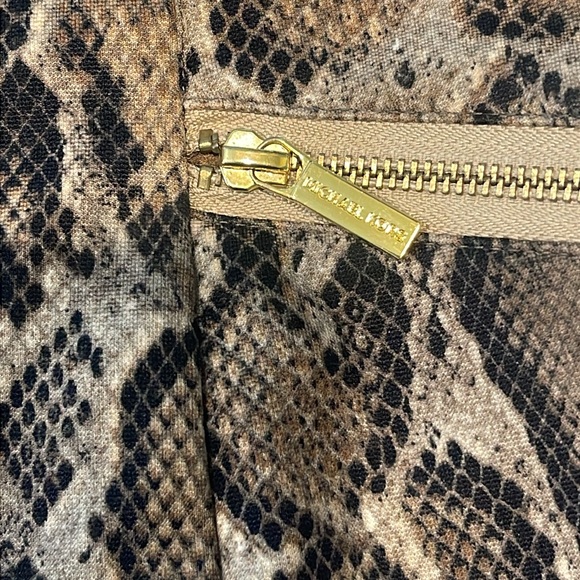 Michael Kors Brown & Black Python Print Pencil Skirt, Size 6P (US) - Picture 6 of 6
